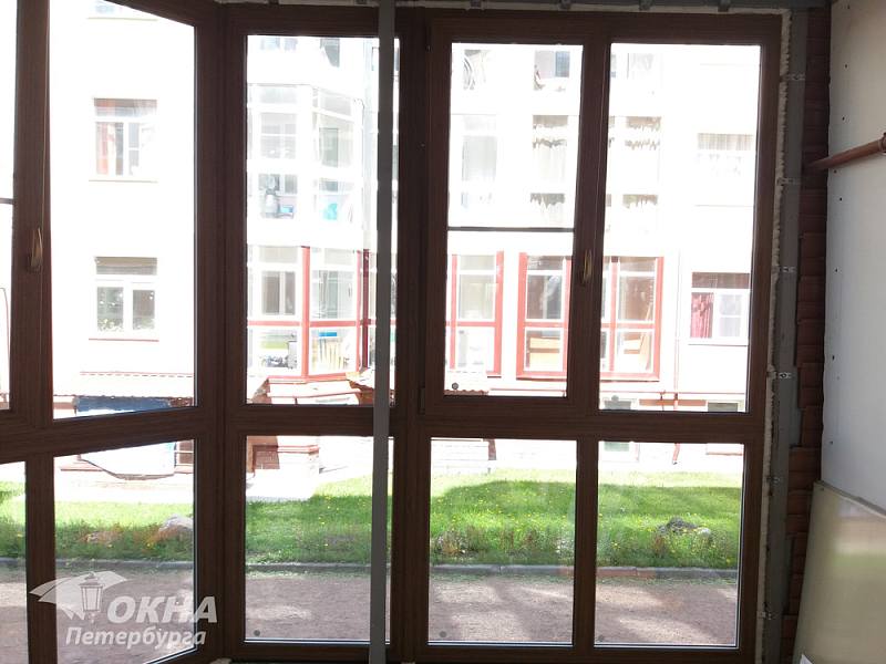 ������ ��������� ��������� ���������� �� ������ ��� �������. ������� VEKA 70, ��������� ������ "����������� ���", �������� ������� �� RAL, ��������� Internika, ����� Roto Swing. ���������� �., ��.������� ��������, �.36 