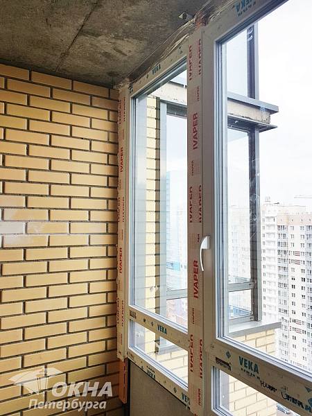 ������ ��������� ��������� ���������� �� ������ ��� �������, ������� VEKA Softline, ����� Roto Swing, ��������� Siegenia Titan, ������������ 2-�������� � �����������������. ���������, ��. ��������, 10