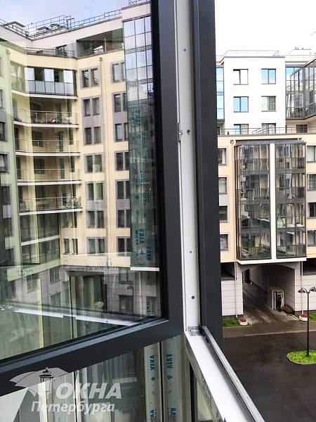 �������� ����������, ���������� ������� VEKA 60, ����������� X-ONE Solar, ��������� Siegenia Favorit, 26-� ����� �� �. 7